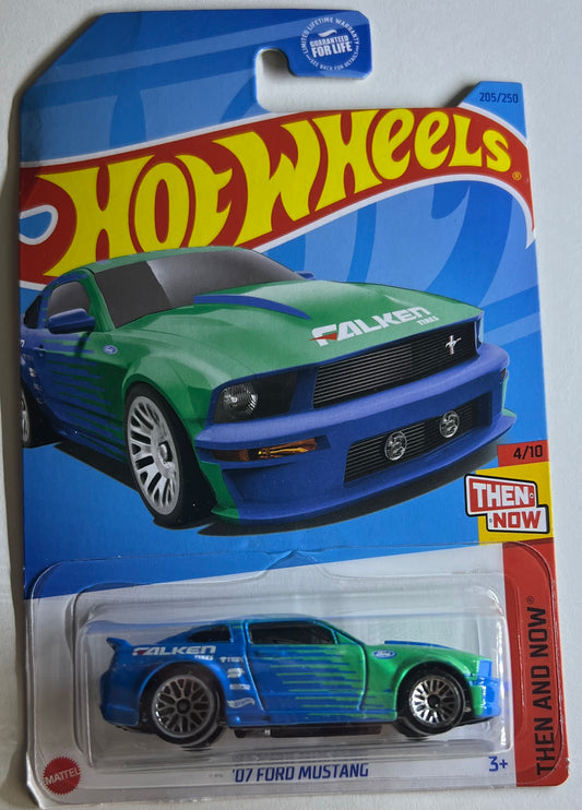 Hot Wheels 07' Ford Mustang(Falken)